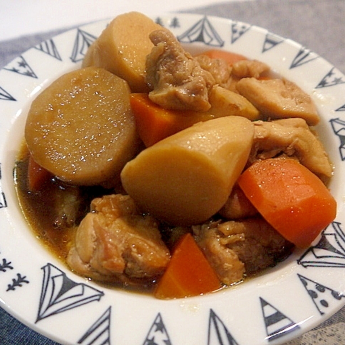 里芋と鶏肉の煮物 レシピ 作り方 By にゃんたろみかん 楽天レシピ 里芋と鶏肉の煮物 レシピ 作り方 By にゃんたろみかん 楽天レシピ